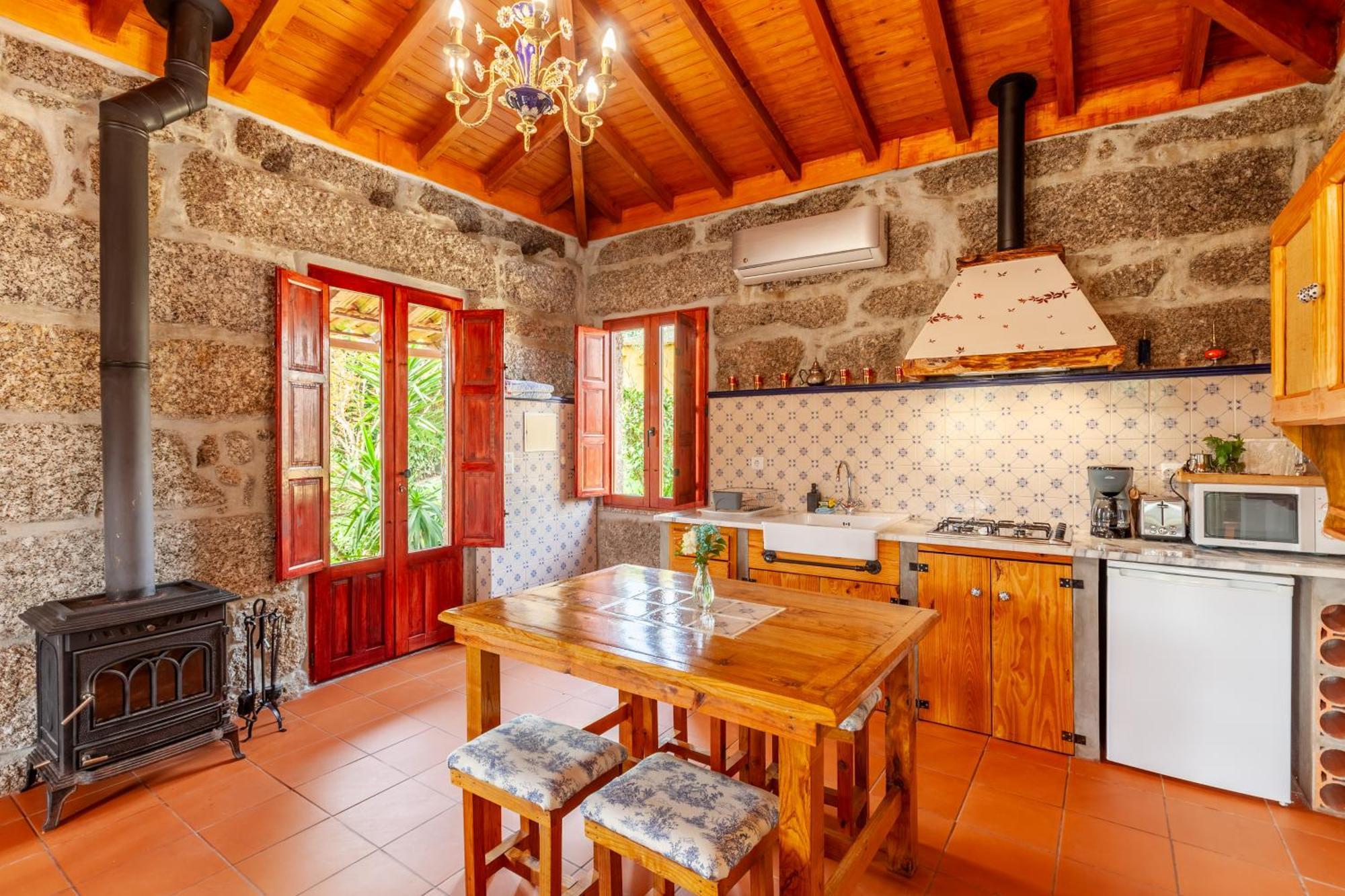 Вилла Casa Da Benfeitoria Гимарайнш Экстерьер фото